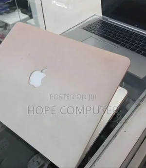 New Laptop Apple MacBook Pro 2015 16GB Intel Core I5 SSD 512GB