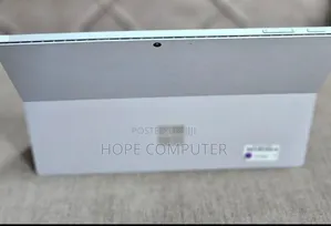 New Laptop Microsoft Surface Pro 7 8GB Intel Core I5 SSD 256GB