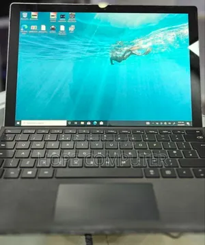 New Laptop Microsoft Surface Pro 7 8GB Intel Core I5 SSD 256GB