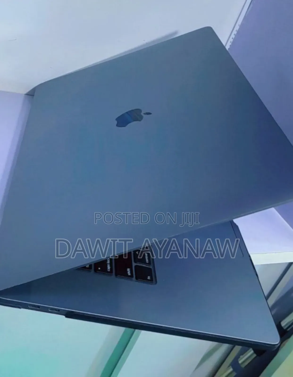 New Laptop Apple MacBook Pro 2019 16GB Intel Core I9 SSD 512GB