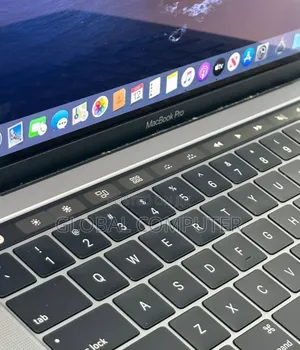 Photo - New Laptop Apple MacBook Air 2018 8GB Intel Core I7 SSD 256GB