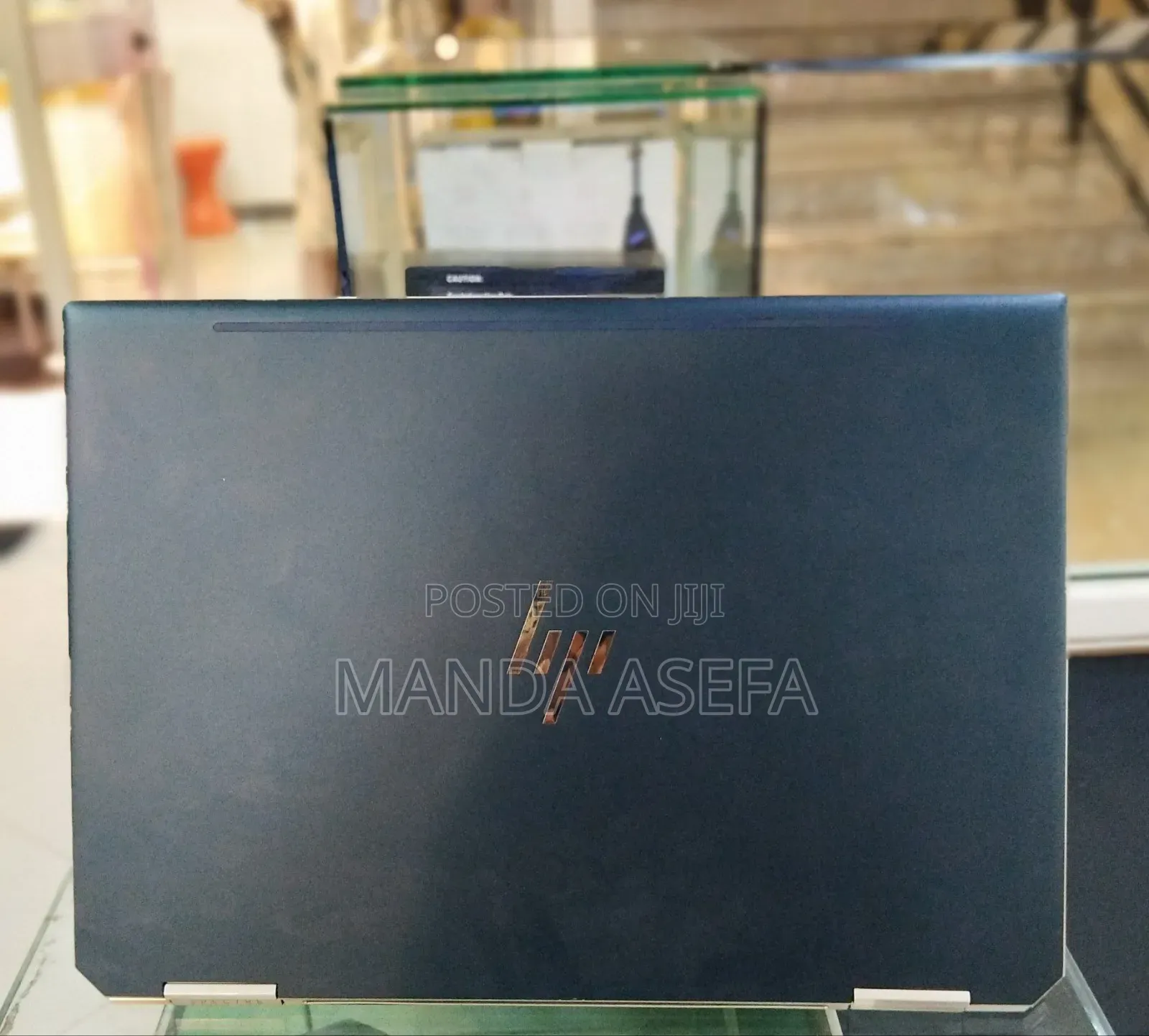 New Laptop HP Spectra 13 16GB Intel Core I7 SSD 1T