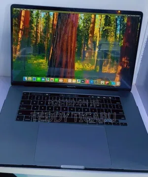 Photo - New Laptop Apple MacBook Pro 16GB Intel Core I9 SSD 1T
