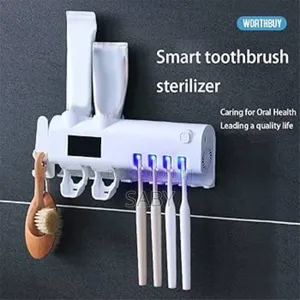 በአንድ ጊዜ 4 ጥርስ ብሩሾችን የሚይዝ
 Sterilizer