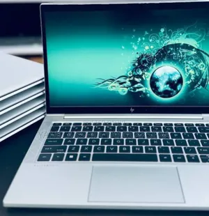 New Laptop HP EliteBook 840 G8 16GB Intel Core I5 SSD 512GB
