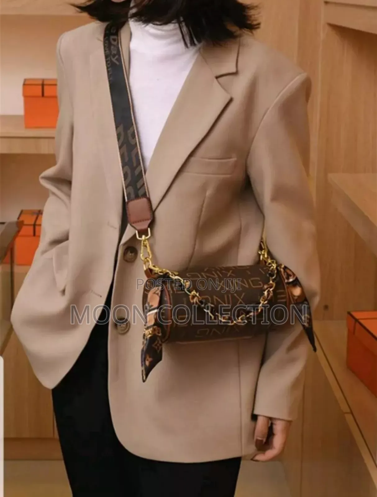 Women's Hand/Shoulder Bag