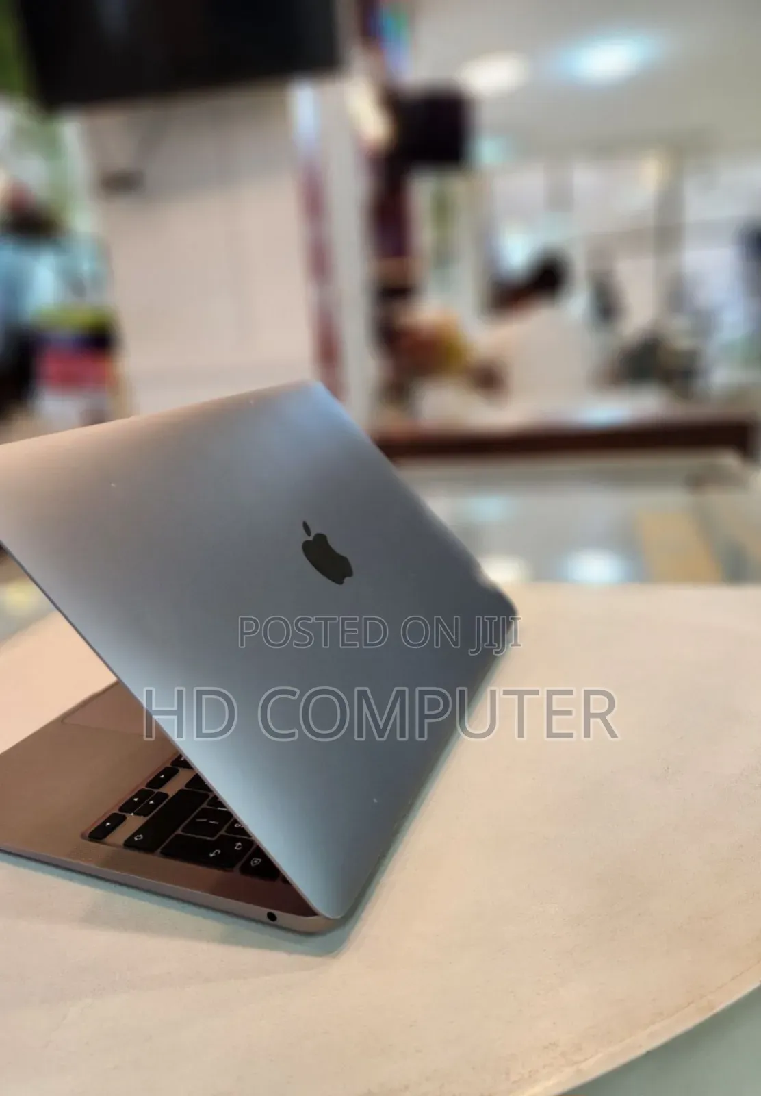 New Laptop Apple MacBook Air 2020 M1 8GB Apple M1 SSD 256GB