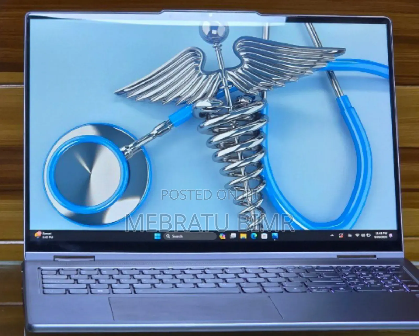 New Laptop Lenovo Yoga 7i 16GB Intel Core I7 SSD 512GB