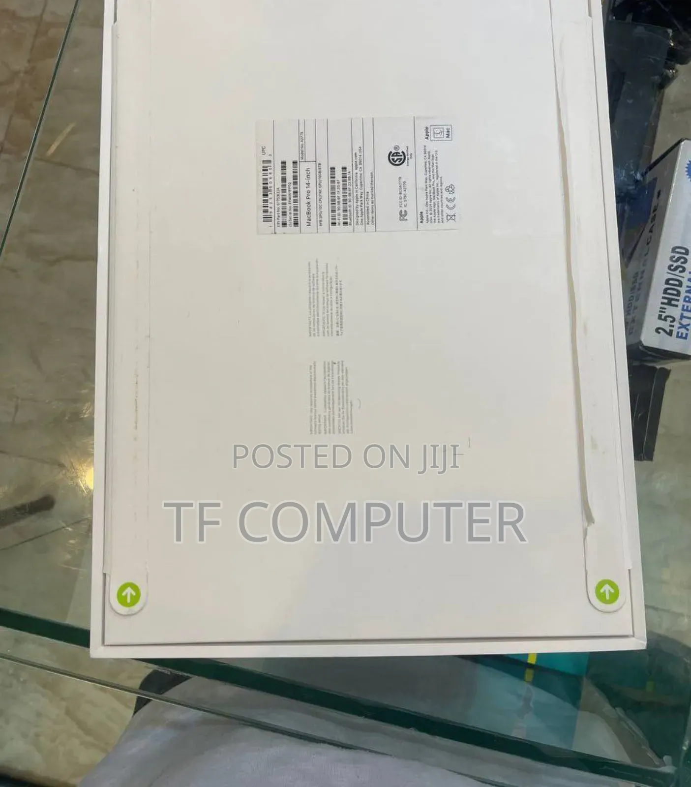 New Laptop Apple MacBook Pro 2023 M2 16GB Apple M2 SSD 4T