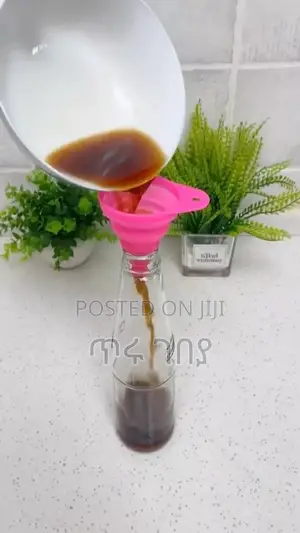 Photo - Collapsible Funnel