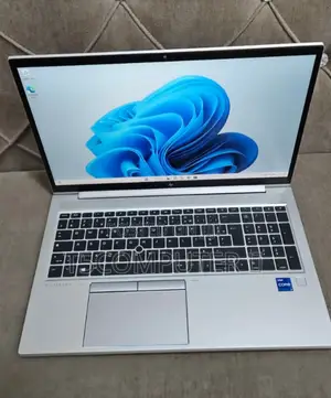 New Laptop HP EliteBook 850 G8 16GB Intel Core I7 SSD 512GB