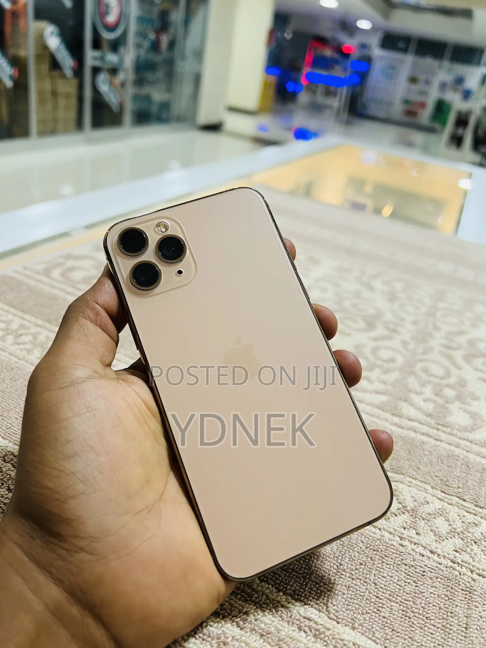 Apple iPhone 11 Pro 64 GB Gold