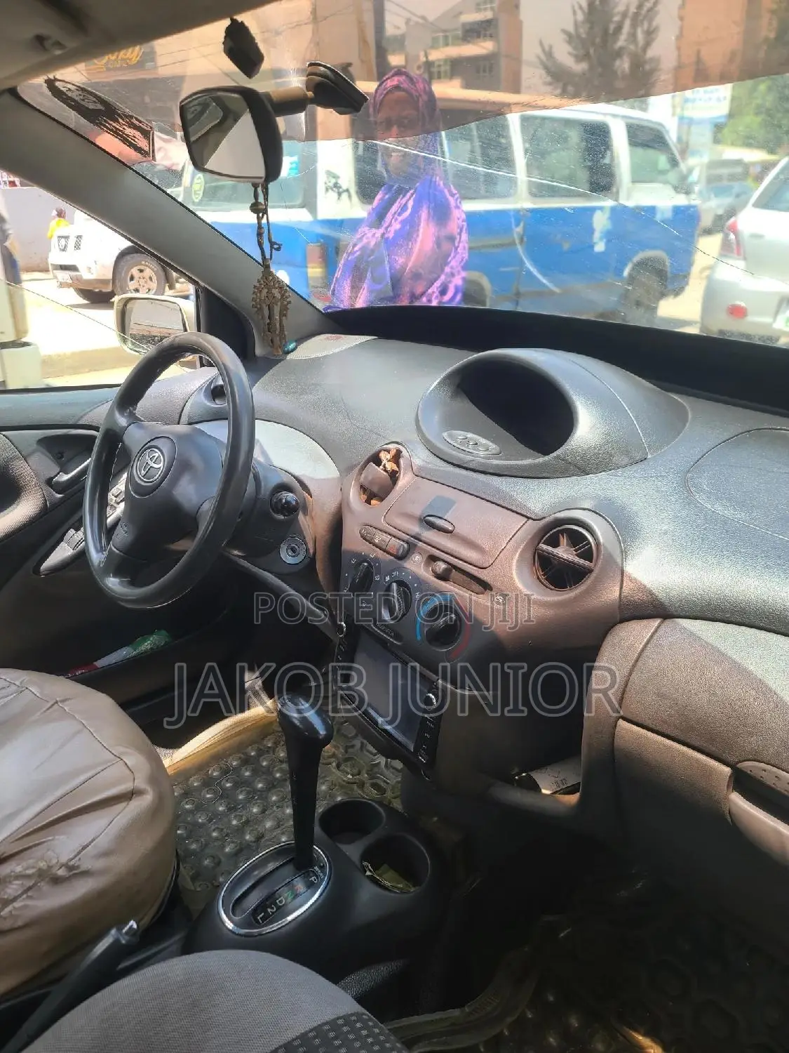 Toyota Vitz 1.0 FWD 3dr 2002 Off white