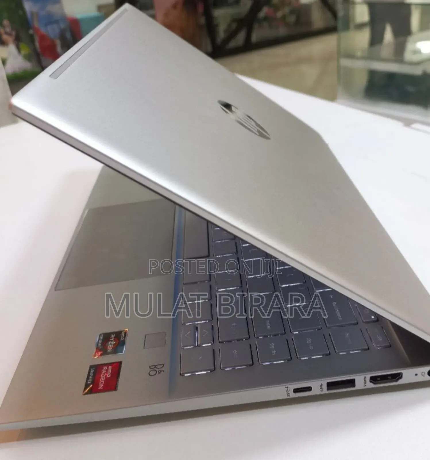 New Laptop HP Pavilion 14 8GB AMD Ryzen 5 SSD 512GB