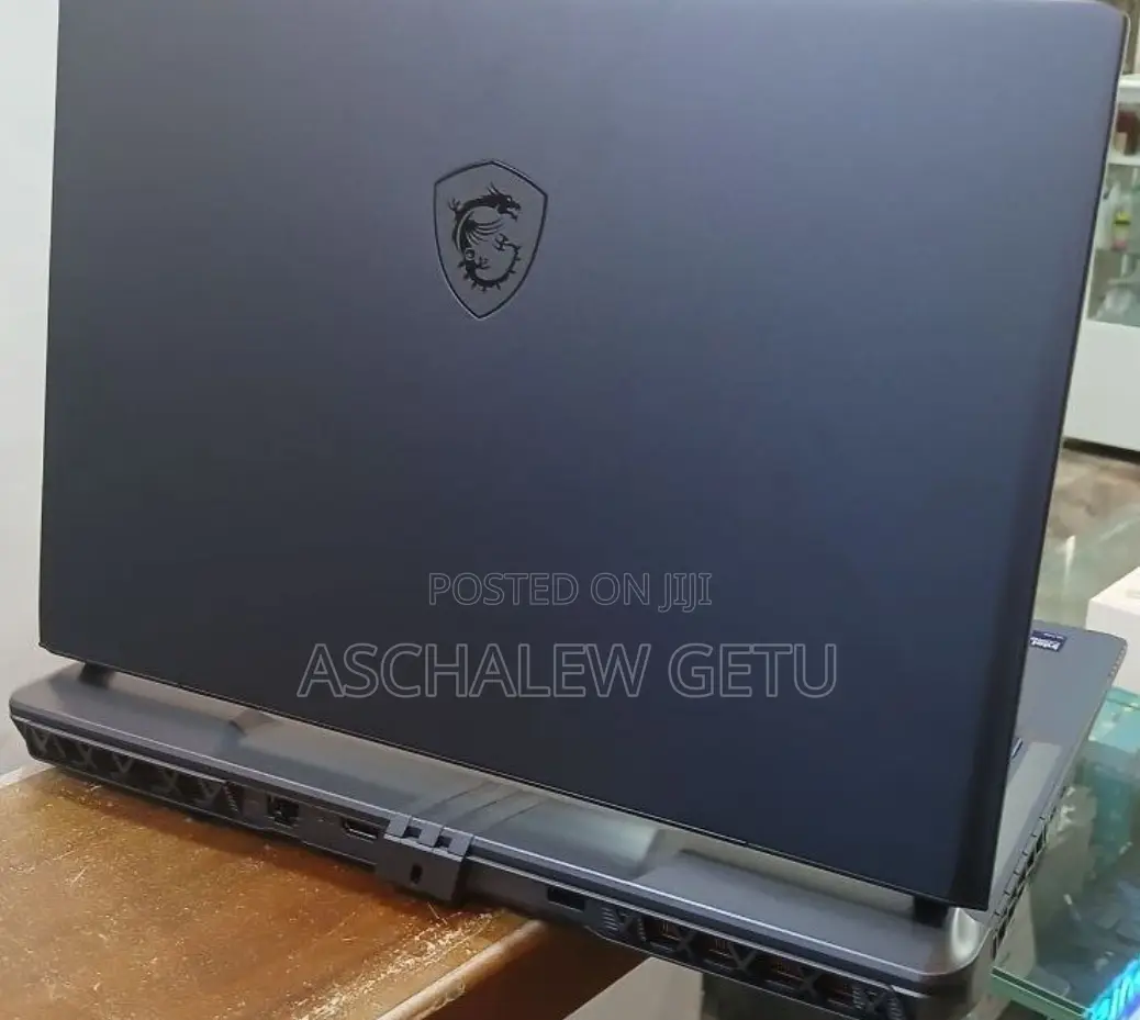 New Laptop MSI Vector GP68 HX 13V 16GB Intel Core Ultra 7 SSD 1T