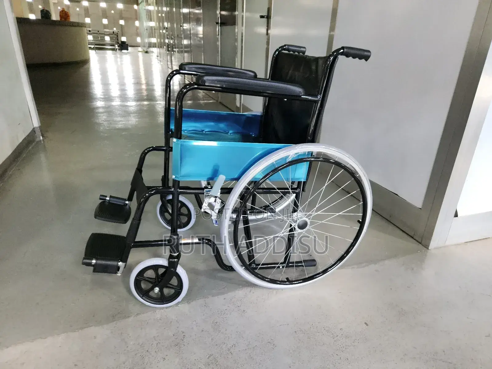 Wheelchair當中wheelchair須記wheelchair茻我wheelchair瓶子wheelchair