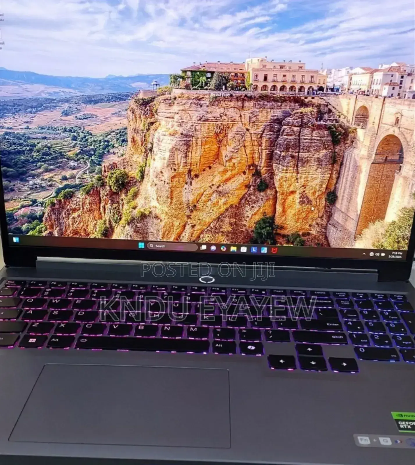 New Laptop Lenovo Legion 5 32GB Intel Core Ultra 9 SSD 1T