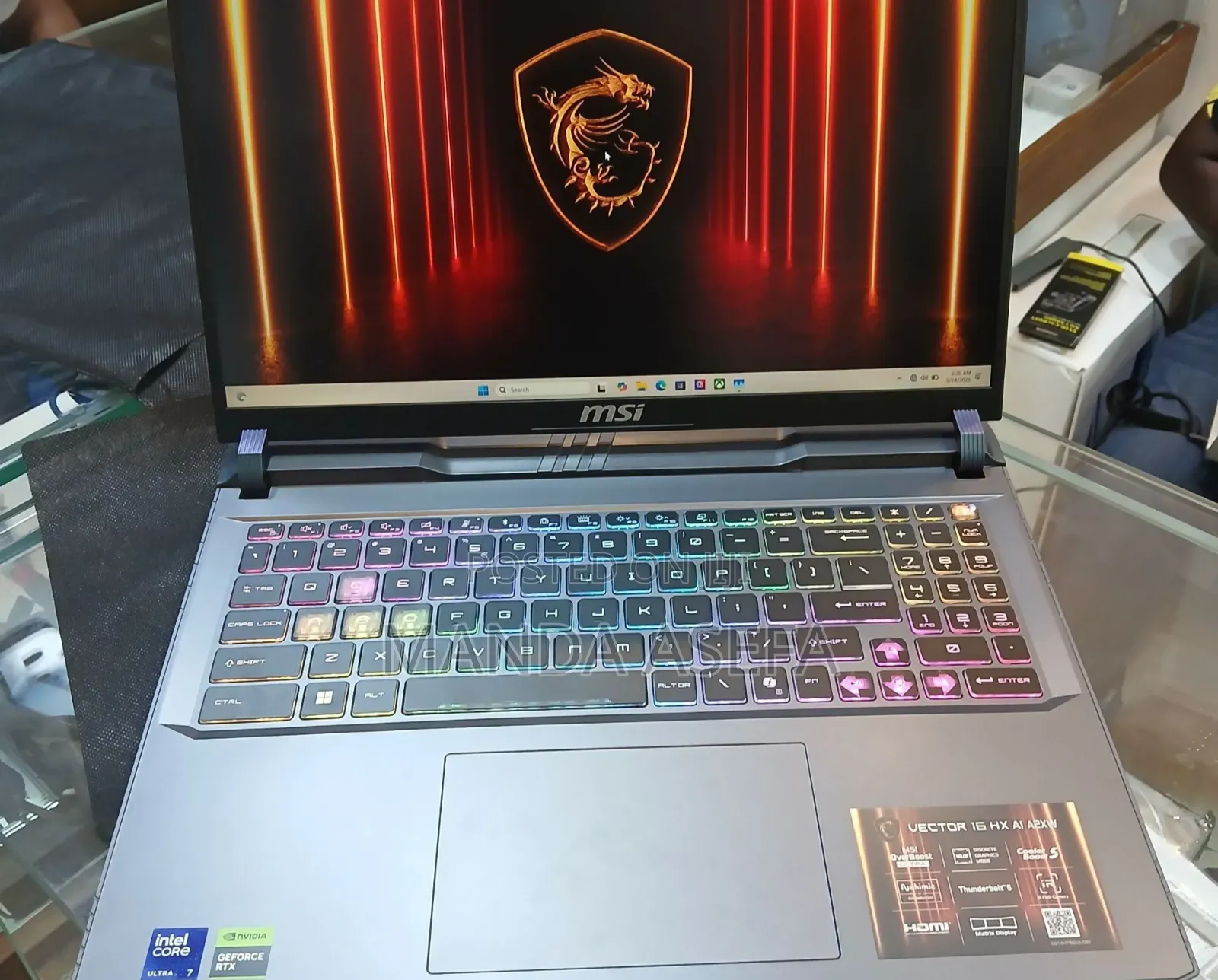 New Laptop MSI Vector GP68 HX 13V 16GB Intel Core Ultra 7 SSD 1T