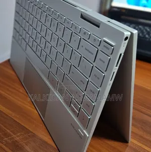 New Laptop HP Envy X360 8GB Intel Core I7 SSD 512GB
