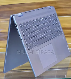 New Laptop Lenovo Yoga 7i 16GB Intel Core I7 SSD 512GB