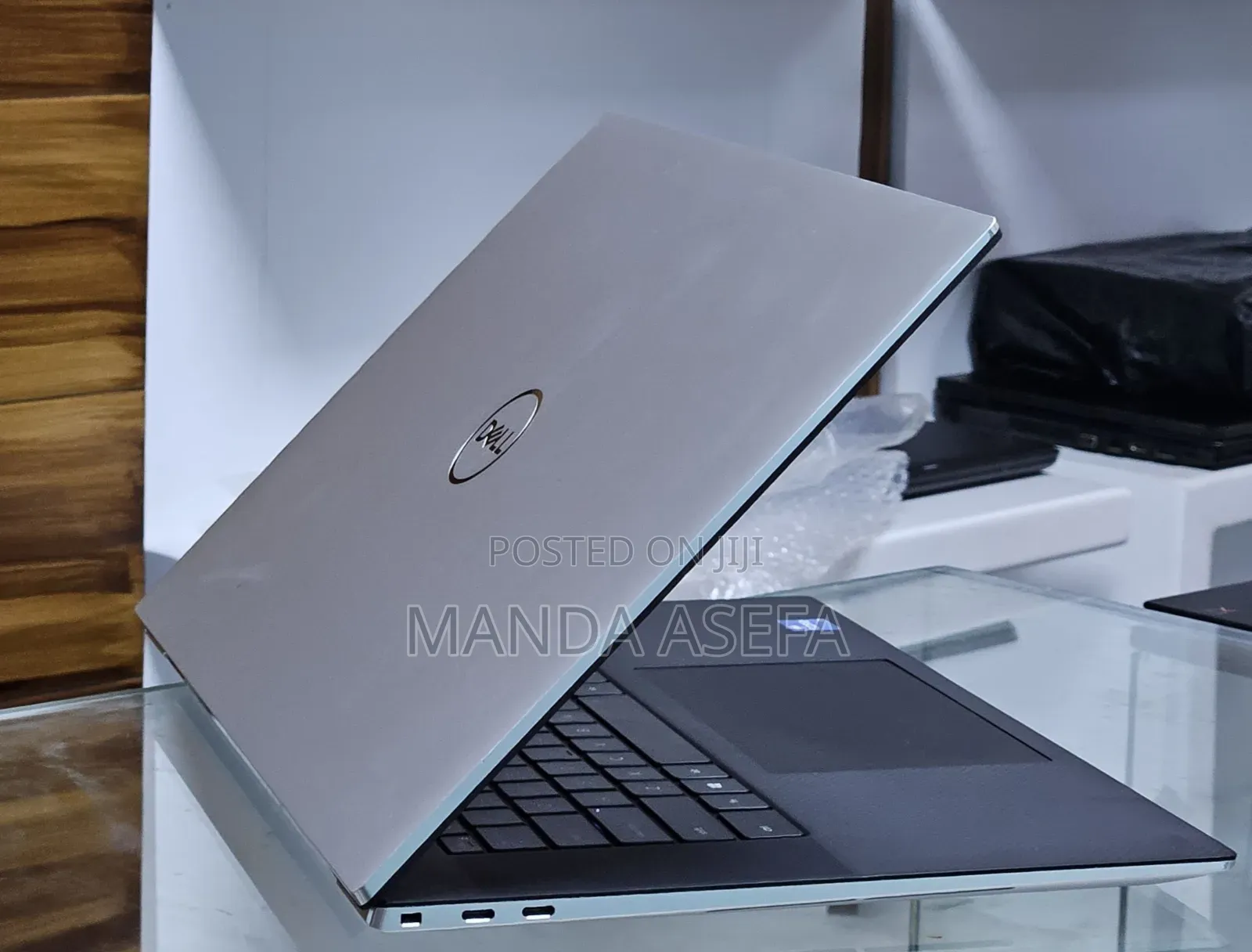 New Laptop Dell XPS 15 16GB Intel Core I7 SSD 512GB