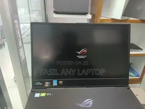 Laptop Asus ROG Strix G17 16GB Intel Core I7 SSD 1T