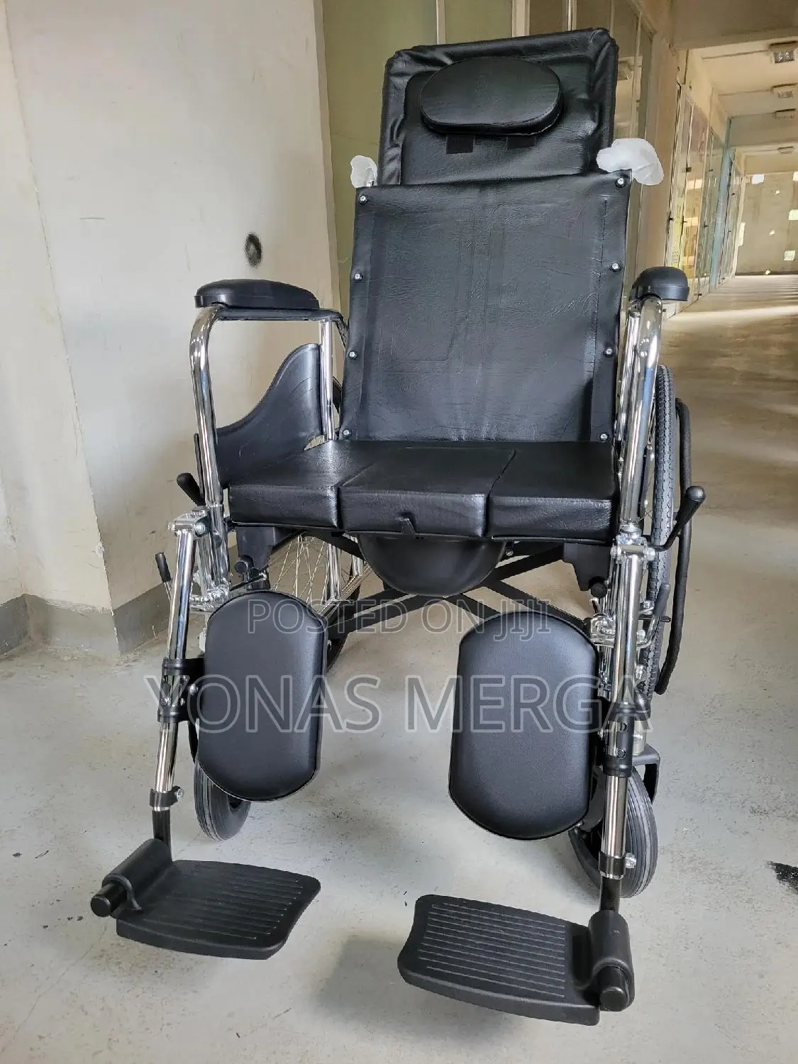 Waterproof and Fully Padded, Wheelchair祓٧toilet Wheelchair