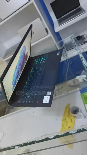 New Laptop Dell G15 5511 16GB Intel Core I7 SSD 512GB