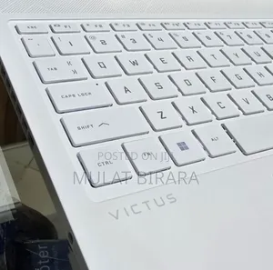 New Laptop HP Victus 16 16GB AMD Ryzen 7 SSD 1T