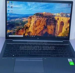 New Laptop HP ZBook Firefly 15 G7 16GB Intel Core I7 SSD 512GB