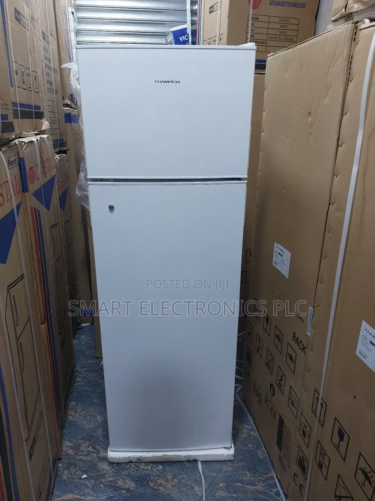Champion Refrigerator 283