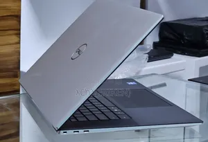 Photo - New Laptop Dell XPS 15 16GB Intel Core I7 SSD 1T