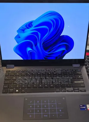 New Laptop Asus VivoBook 15 X505BA 16GB Intel Core I9 SSD 1T