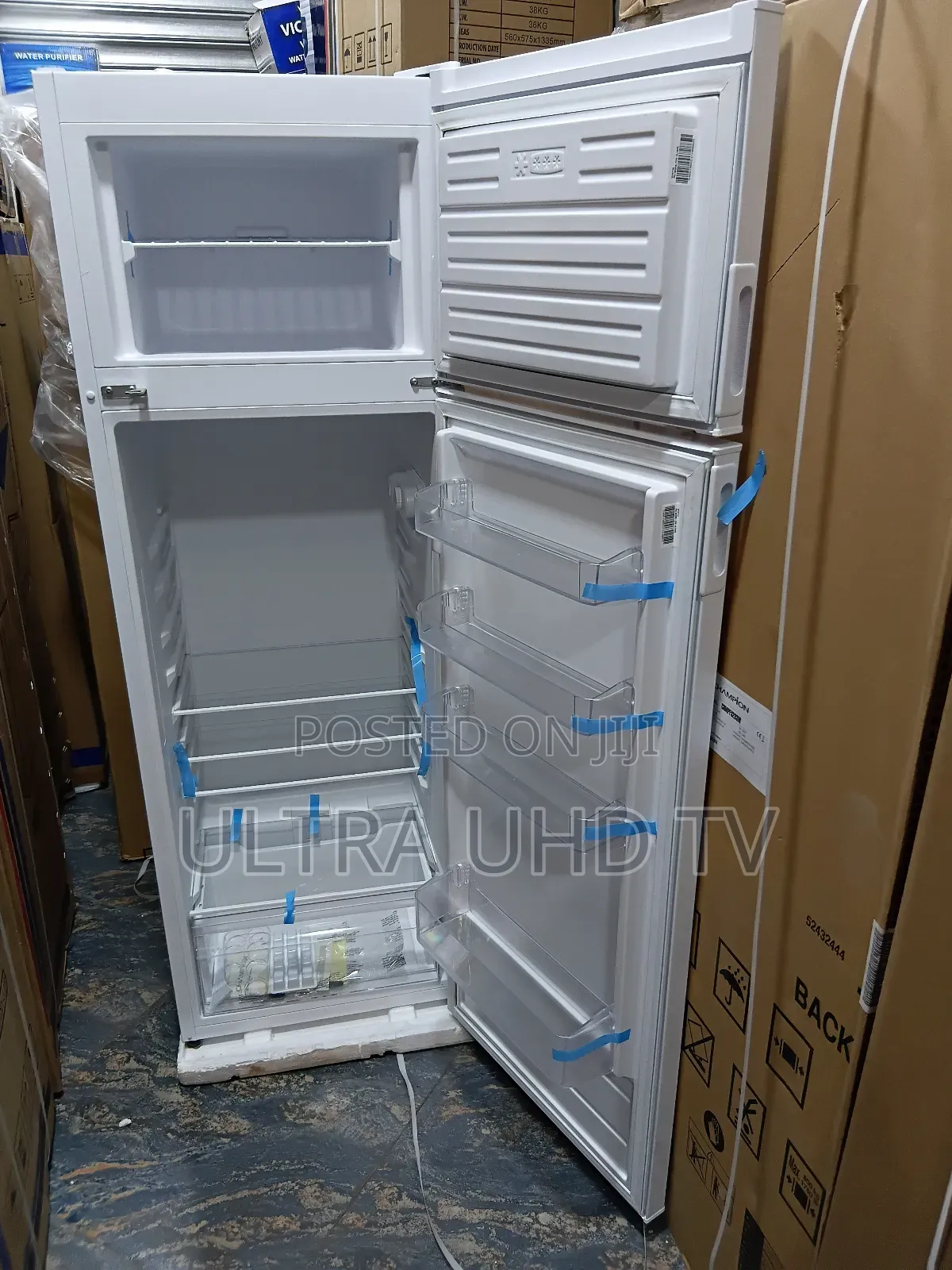 Champion Refrigerator 283l