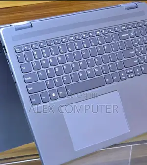 New Laptop Lenovo Yoga 7i 16GB Intel Core I7 SSD 512GB