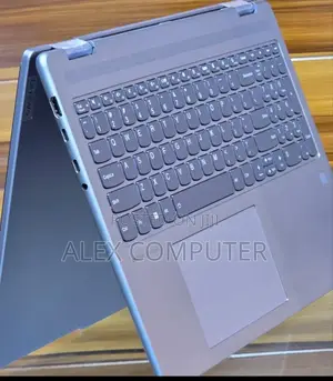 New Laptop Lenovo Yoga 7i 16GB Intel Core I7 SSD 512GB