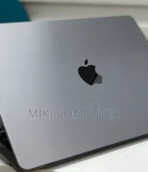 New Laptop Apple MacBook Air 2022 M2 8GB Intel SSD 256GB