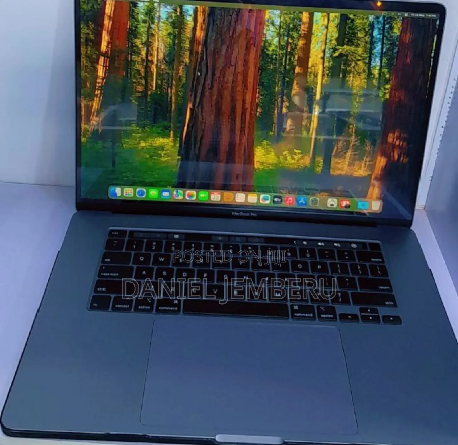 New Laptop Apple MacBook Pro 2019 16GB Intel Core I9 SSD 1T
