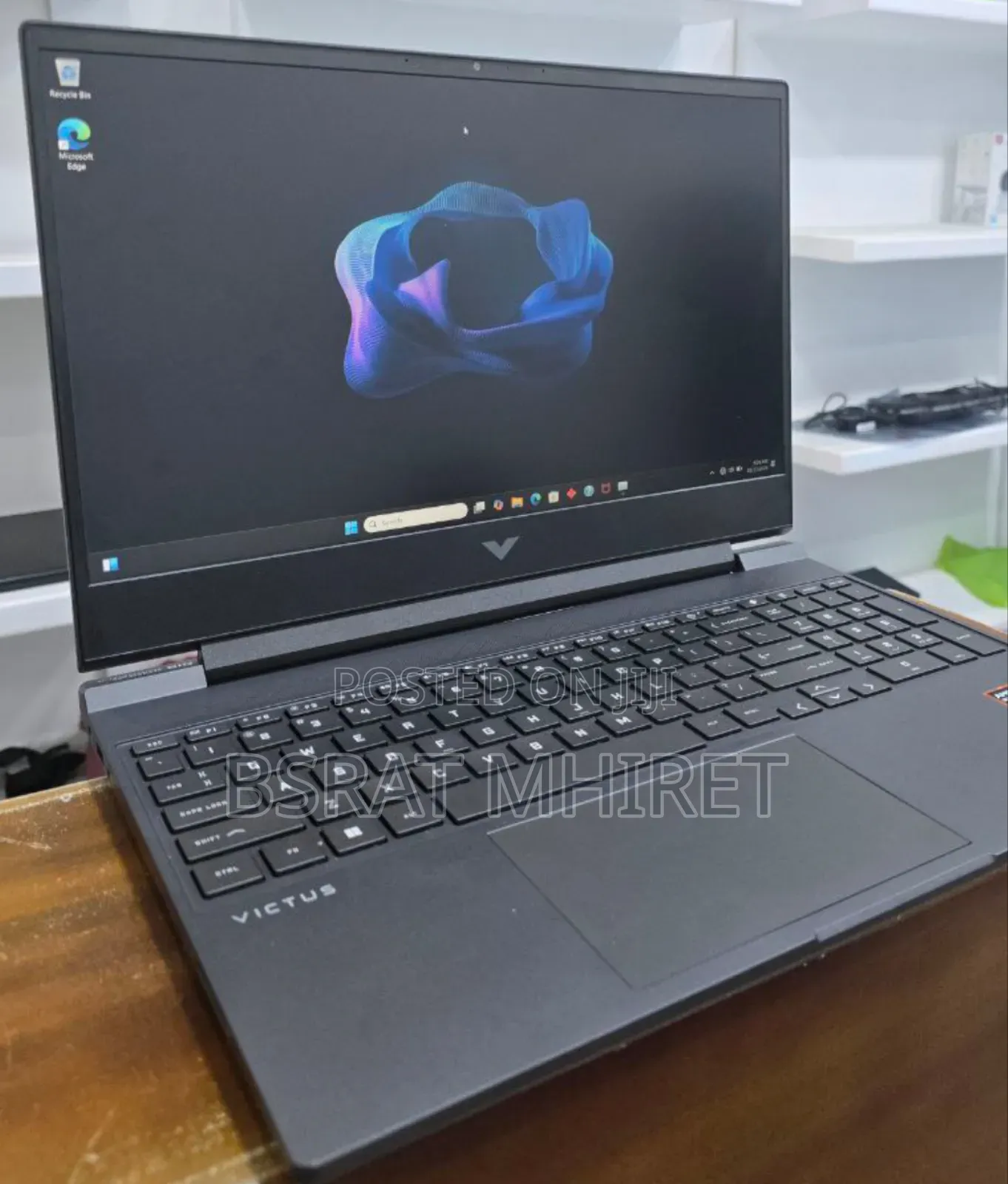 New Laptop HP Victus 15 16GB AMD Ryzen 7 SSD 1T