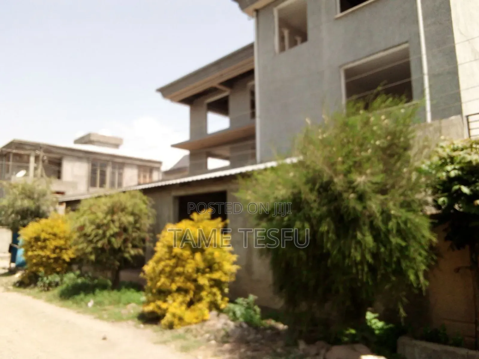 5bdrm House in Tafoo, Oromia-Finfinne for sale