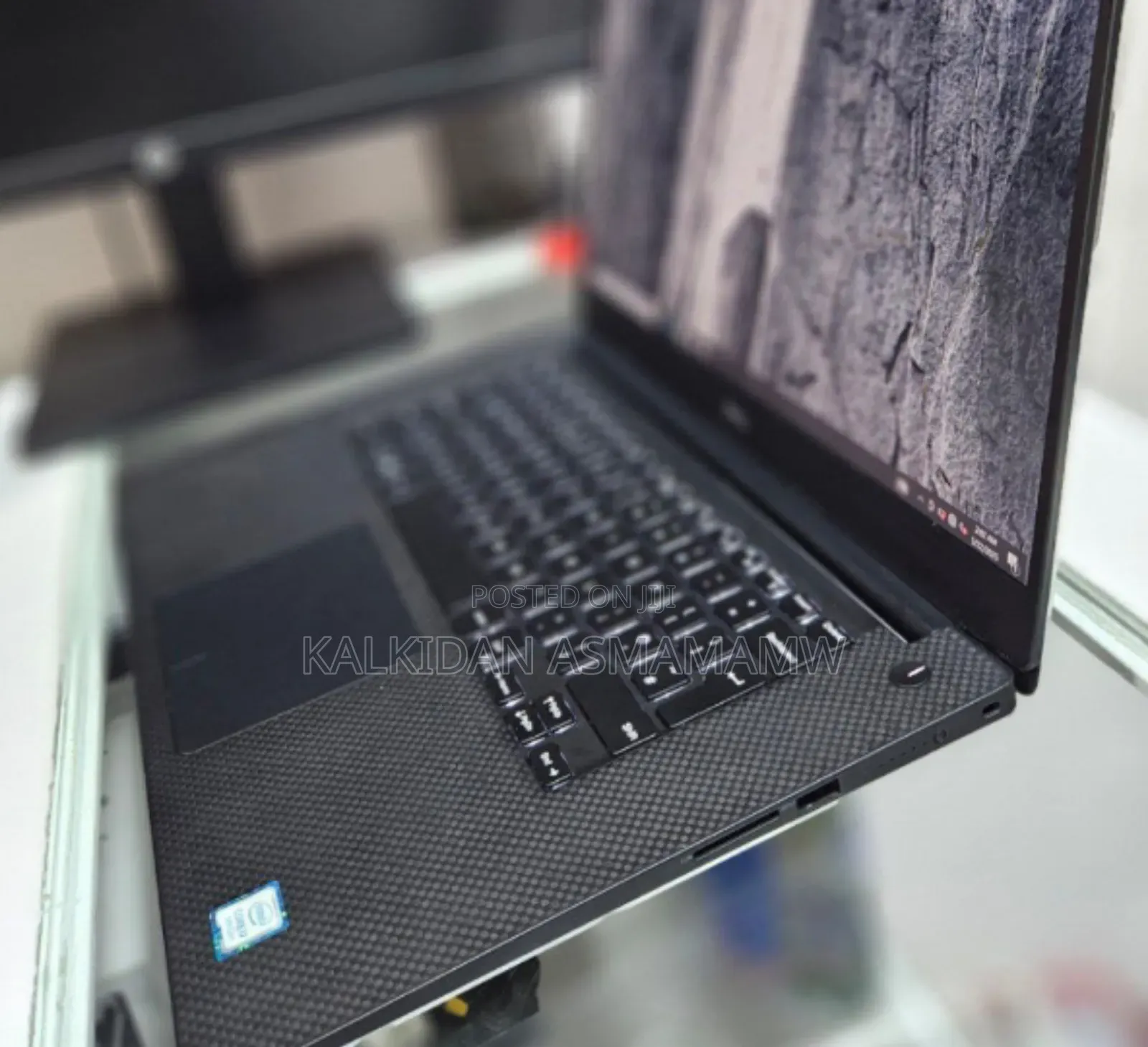 New Laptop Dell Precision 5540 32GB Intel Core I7 SSD 512GB