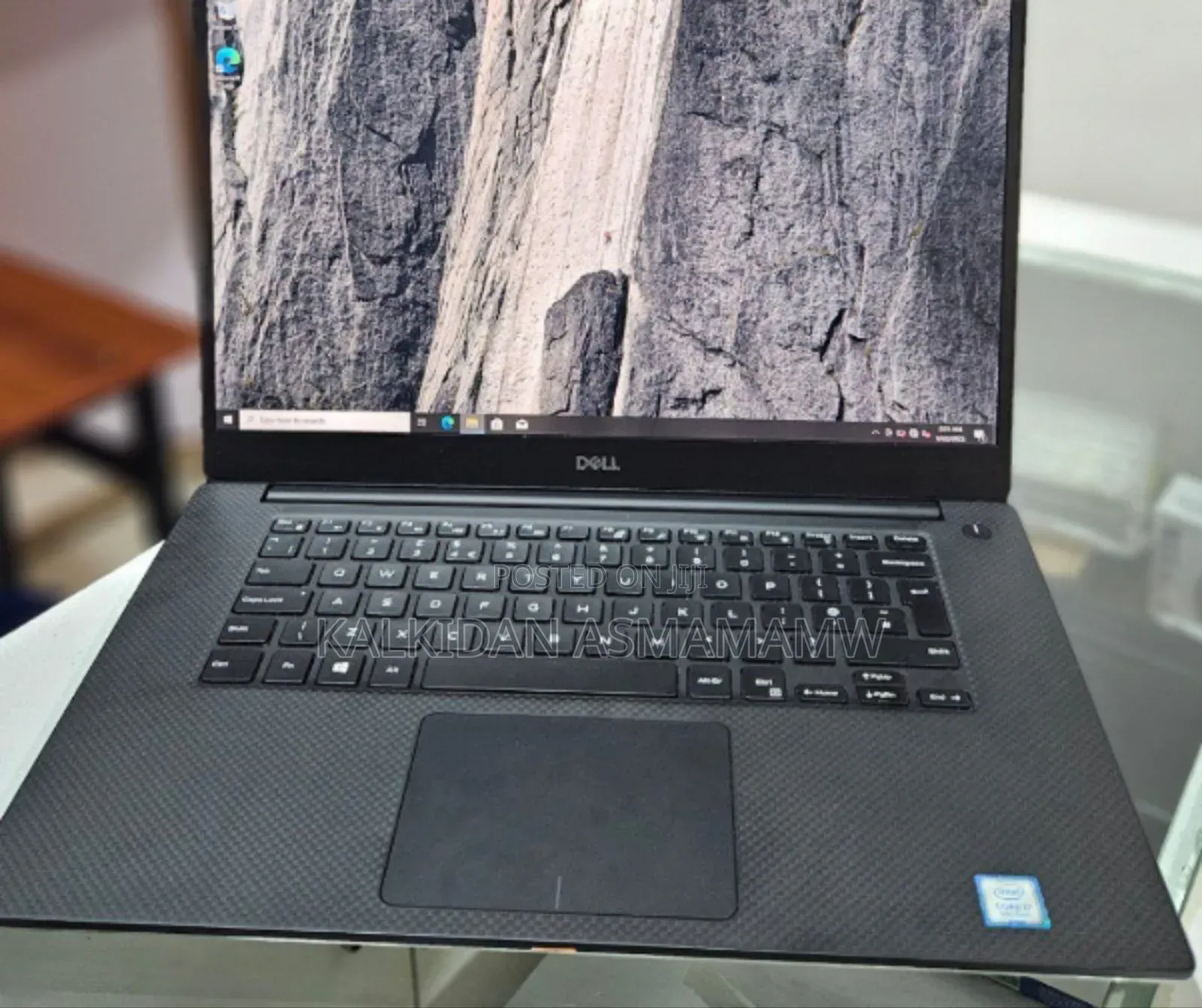 New Laptop Dell Precision 5540 32GB Intel Core I7 SSD 512GB