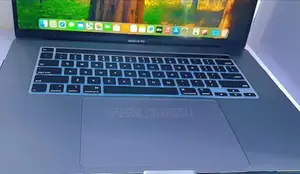 New Laptop Apple MacBook Pro 2019 16GB Intel Core I9 SSD 1T