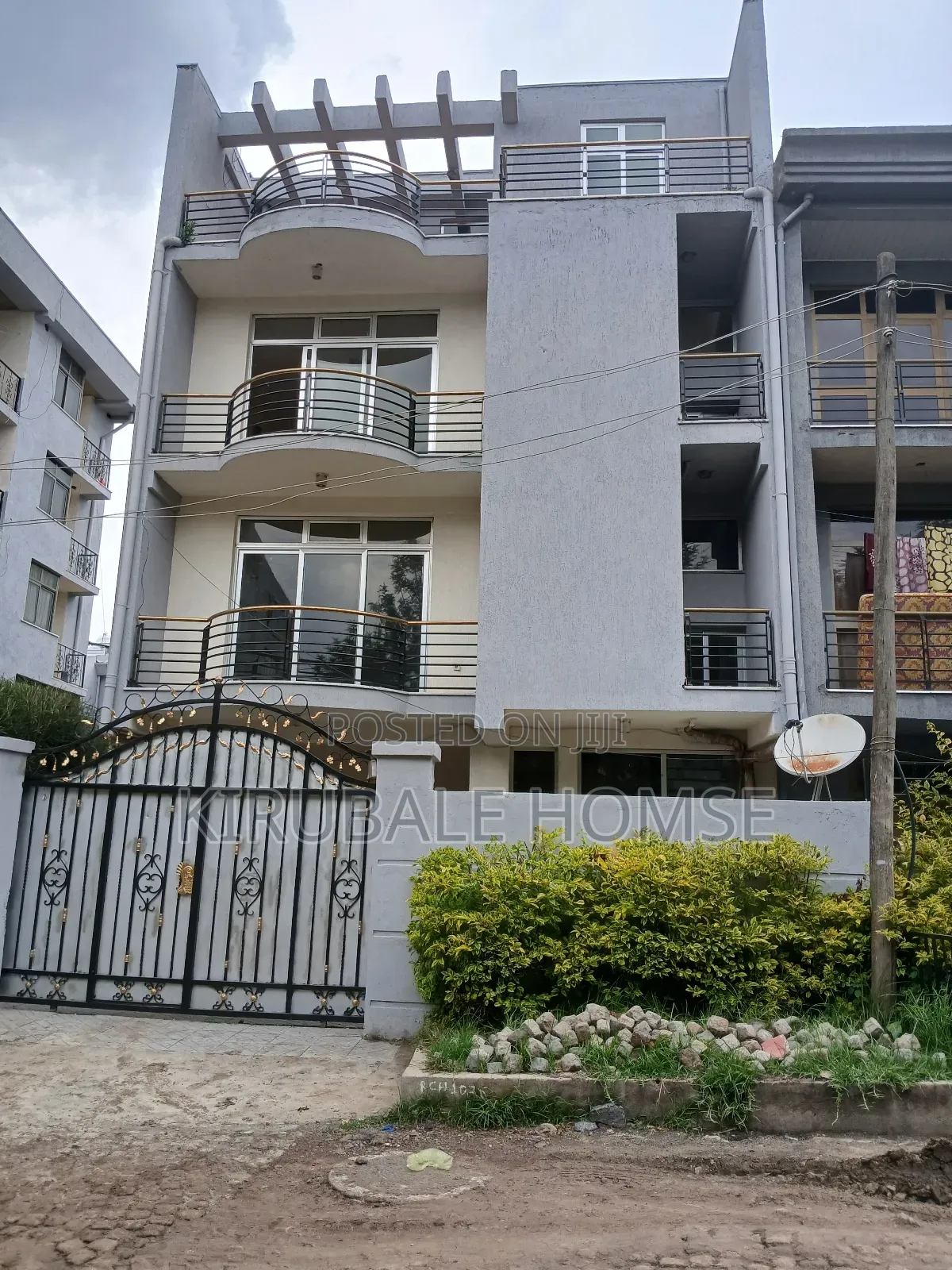 4bdrm Villa in ሳመት ፍየልቤት94ካሬ ጂ+3, Bole for rent