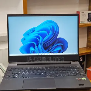 Photo - New Laptop HP Victus 16 16GB AMD Ryzen 7 SSD 1T