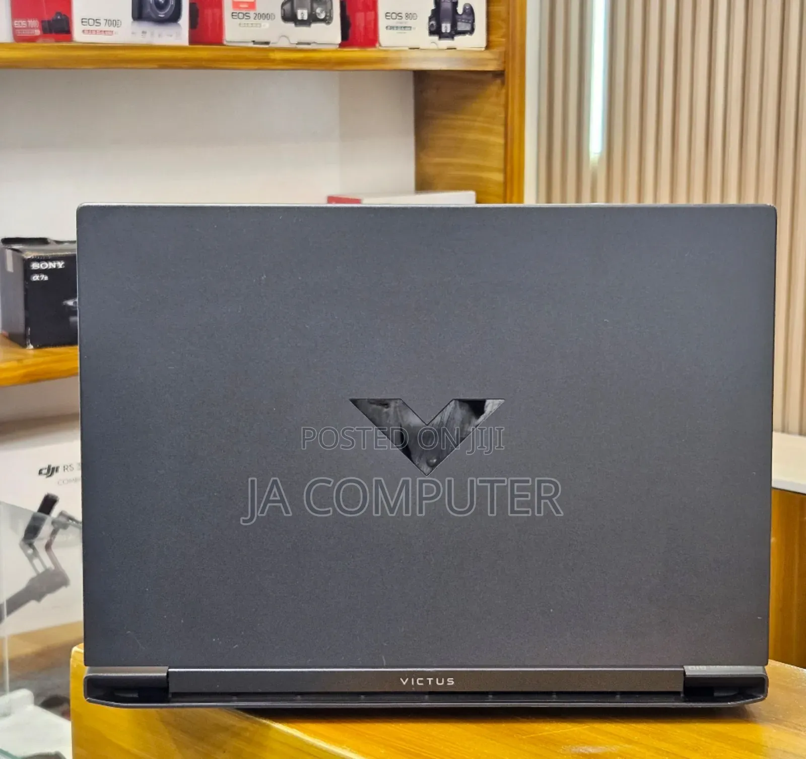 New Laptop HP Victus 16 16GB AMD Ryzen 7 SSD 1T