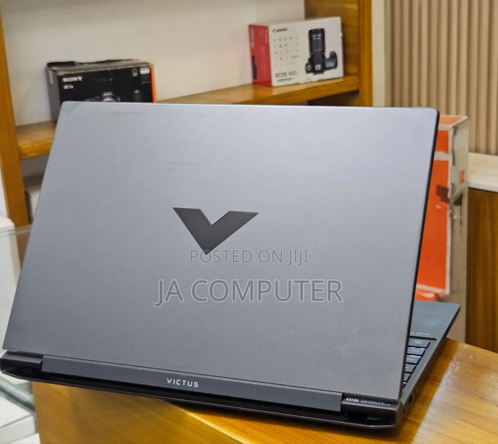 New Laptop HP Victus 16 16GB AMD Ryzen 7 SSD 1T