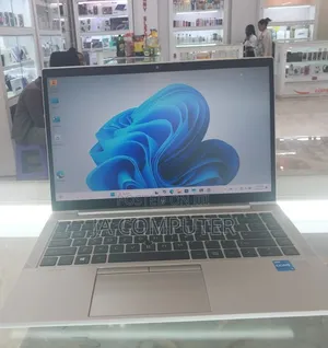 Photo - New Laptop HP EliteBook 840 G8 16GB Intel Core I5 SSD 512GB