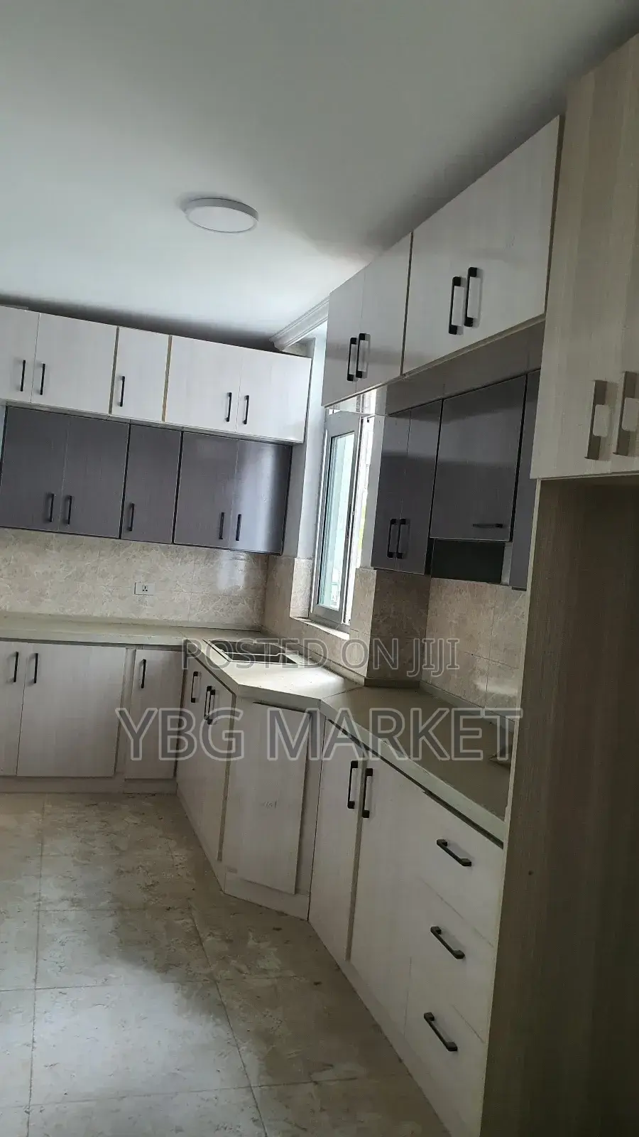 Furnished 2bdrm Apartment in Appartment, Kirkos for sale