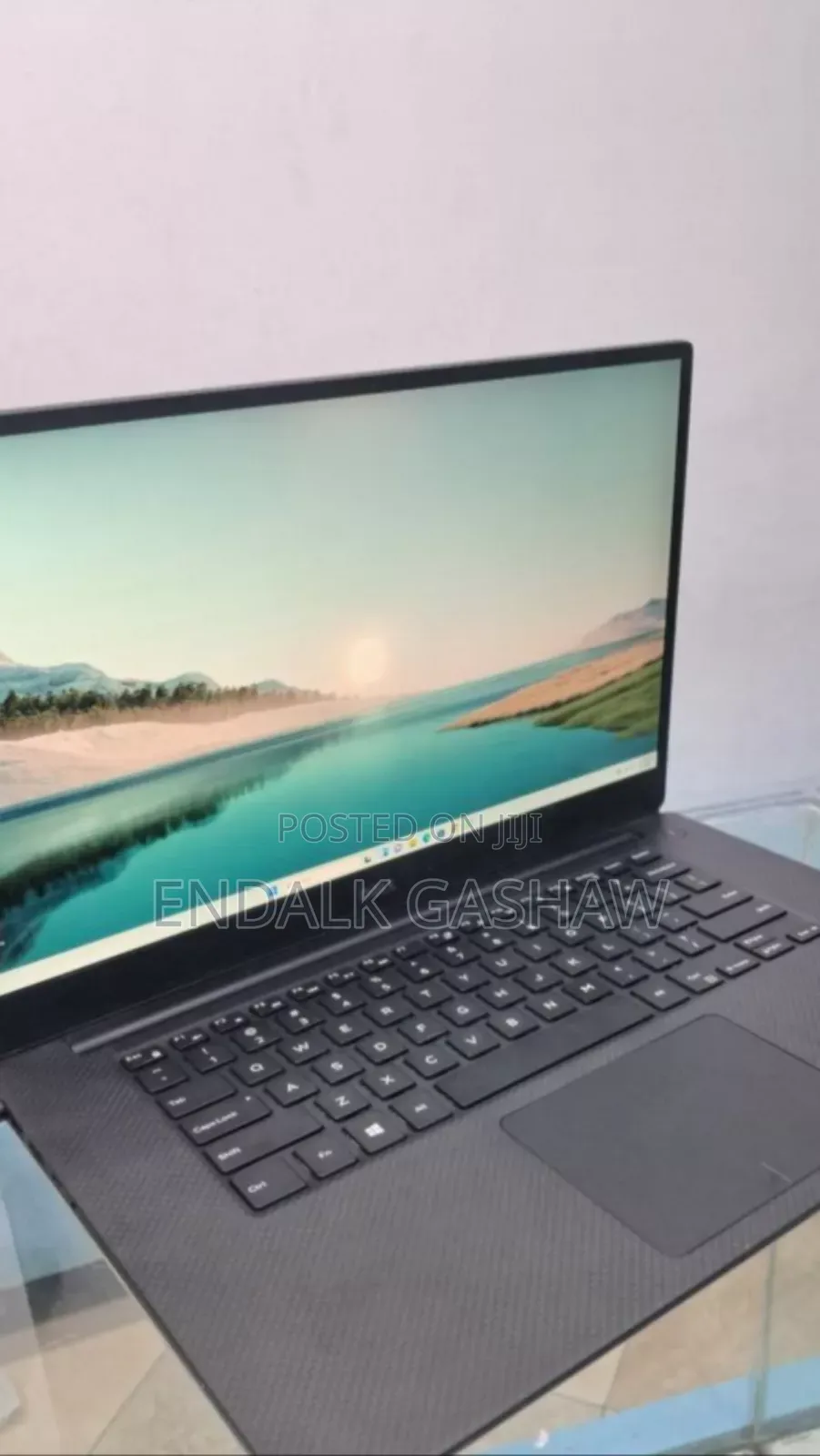 New Laptop Dell XPS 15 16GB Intel Core I7 SSD 512GB